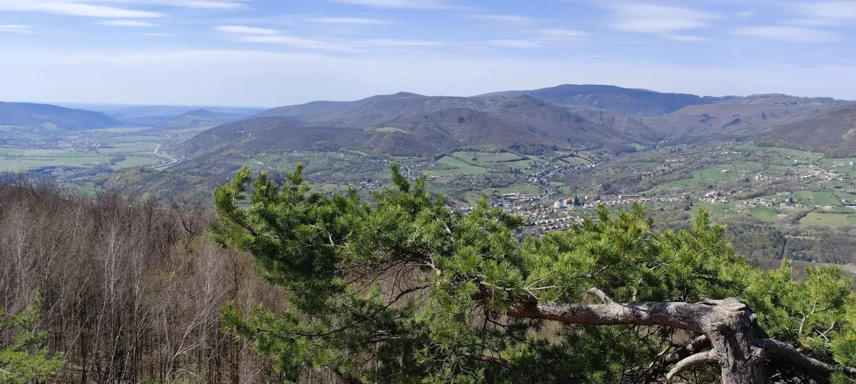 Nová Baňa - rozhľadňa Háj